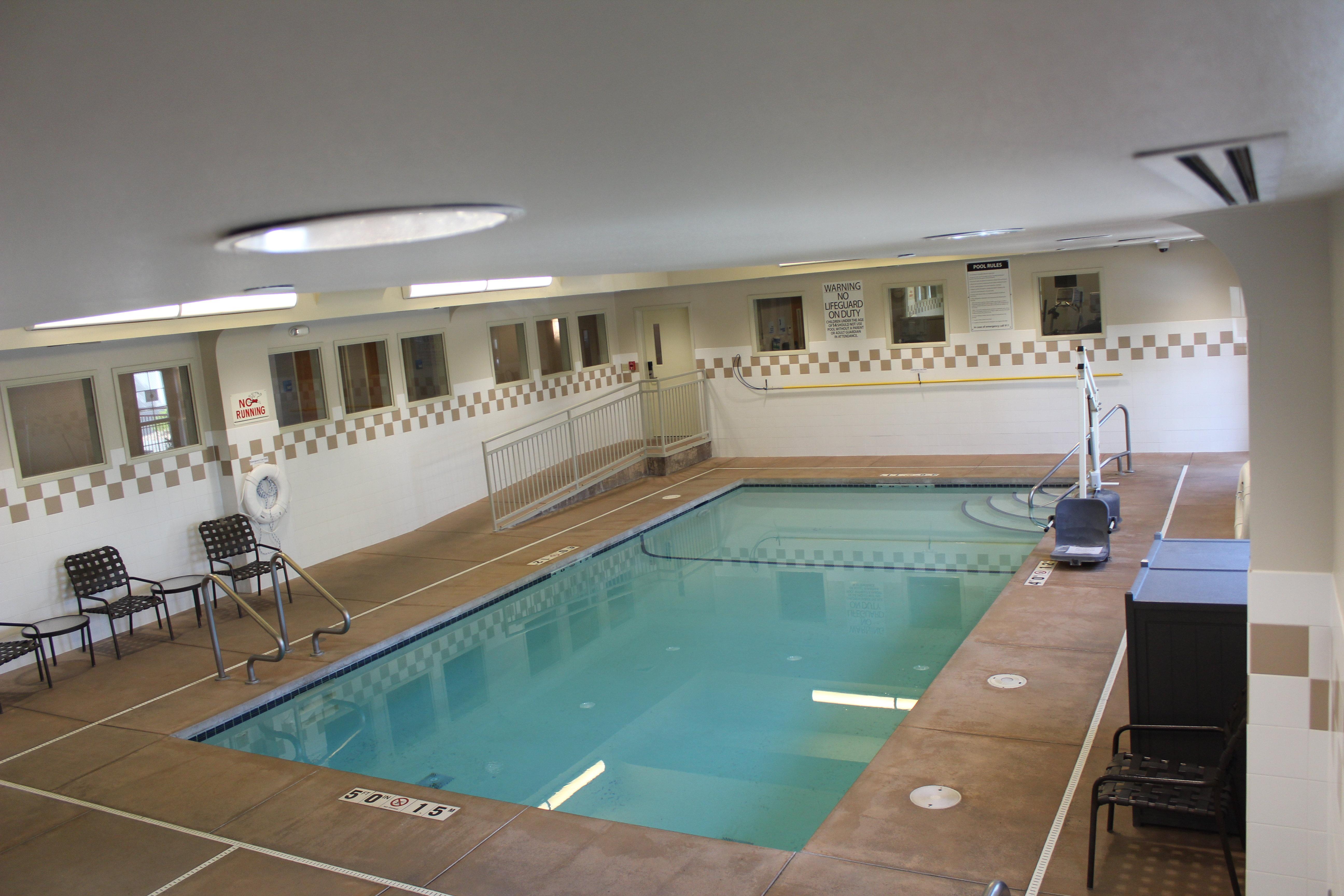 Holiday Inn Express & Suites Cheney By Ihg Dış mekan fotoğraf