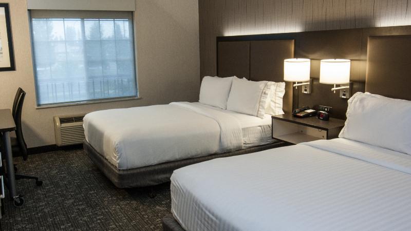 Holiday Inn Express & Suites Cheney By Ihg Dış mekan fotoğraf