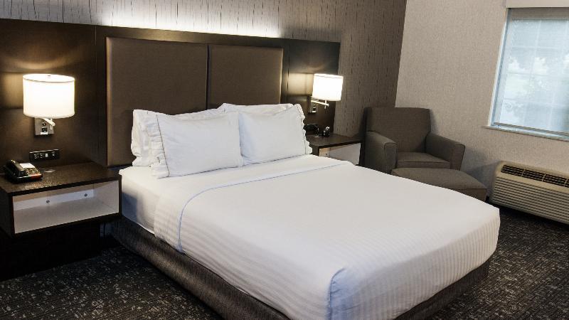 Holiday Inn Express & Suites Cheney By Ihg Dış mekan fotoğraf